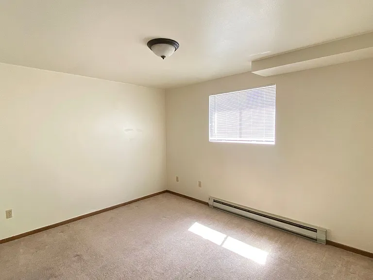 Terrace Manor Apartments — Photo 4