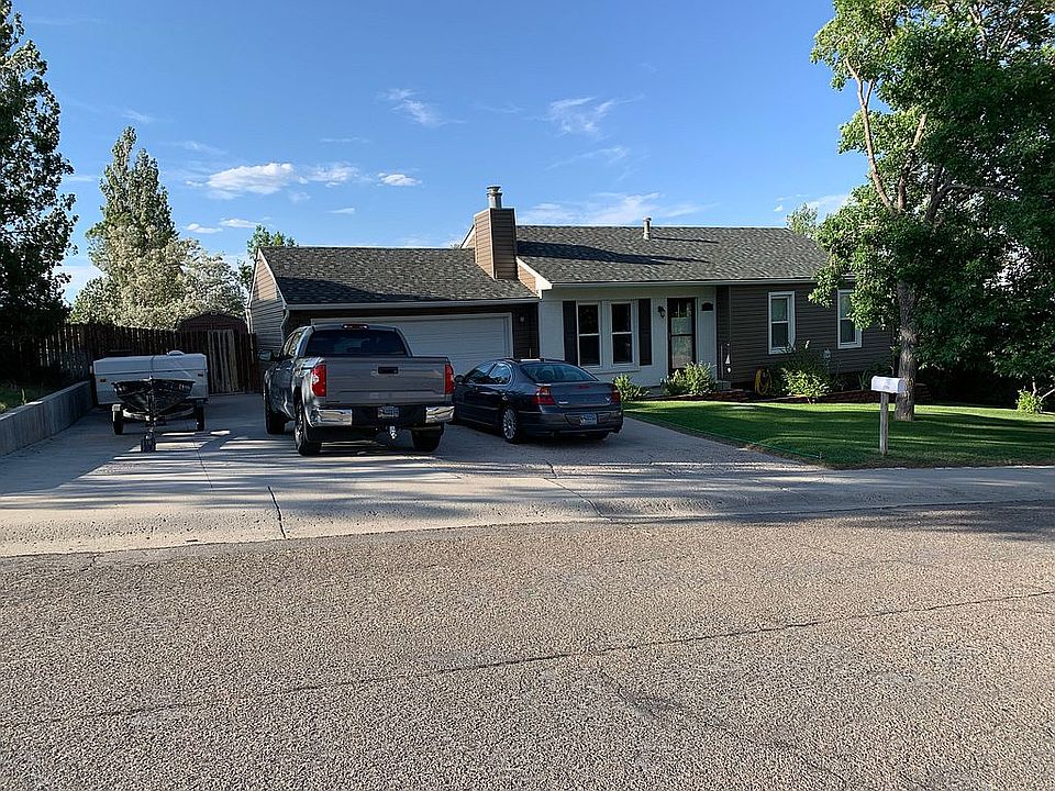 1st image of 2335 Pennsylvania Blvd
