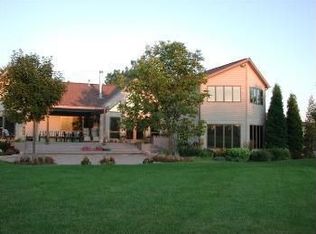 9292 Pence Hwy, Blissfield, MI 49228