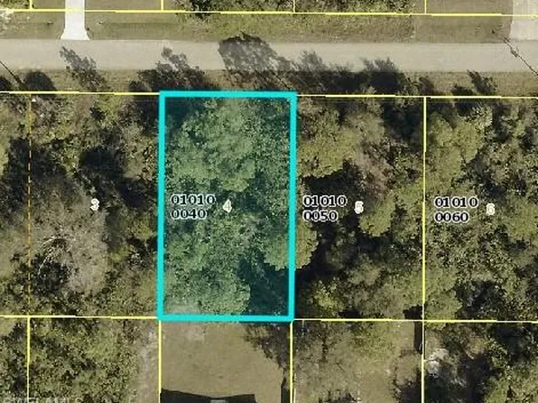 3213 45th ST W, LEHIGH ACRES, FL 33971