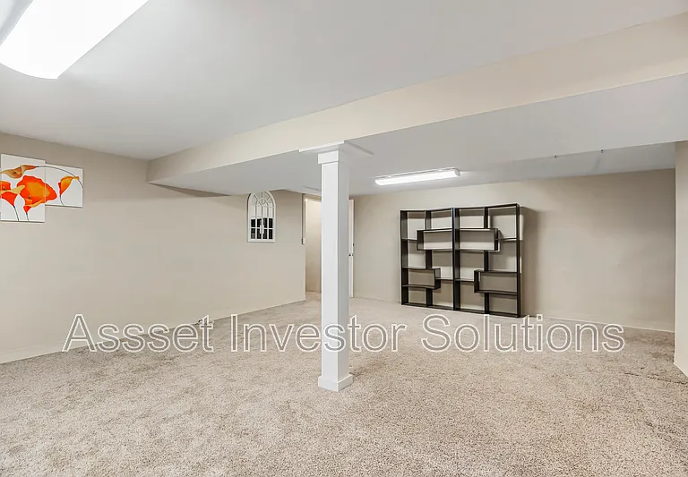 8400 State Line Rd — Photo 23