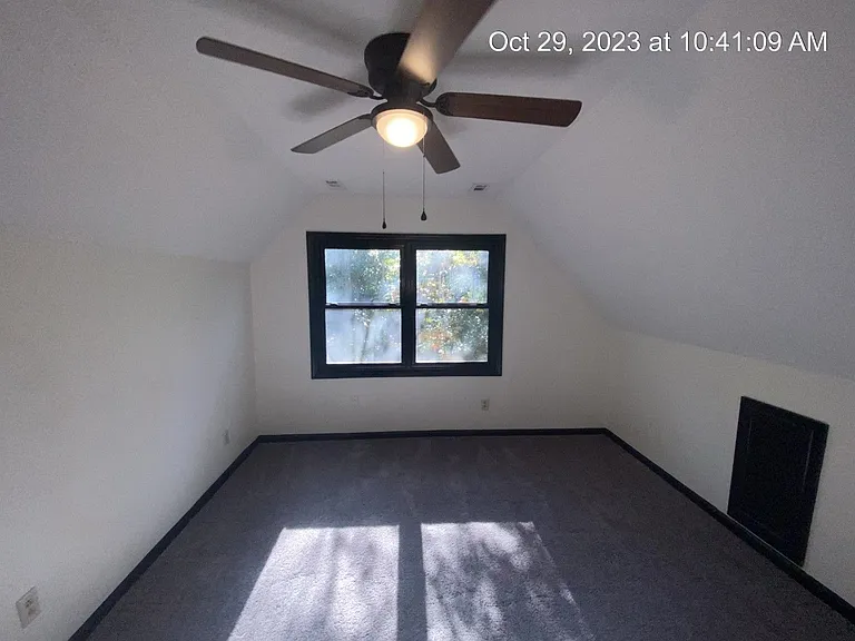 5646 Blythewood Ln — Photo 18