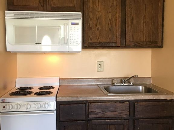 4th image of 4420 N 48th St APT 2
