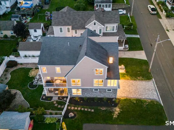 3 Devol Street, Milford, CT 06460