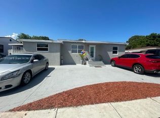 371 E 53rd St, Hialeah, FL 33013