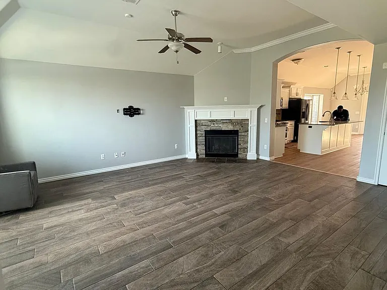 6605 NW 158th St — Photo 5