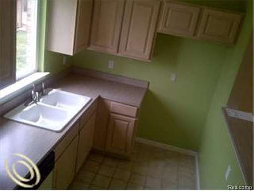 3rd image of 23439 Boller Ct