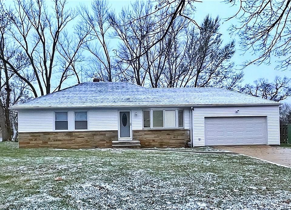 1st image of 24630 Longman Ln