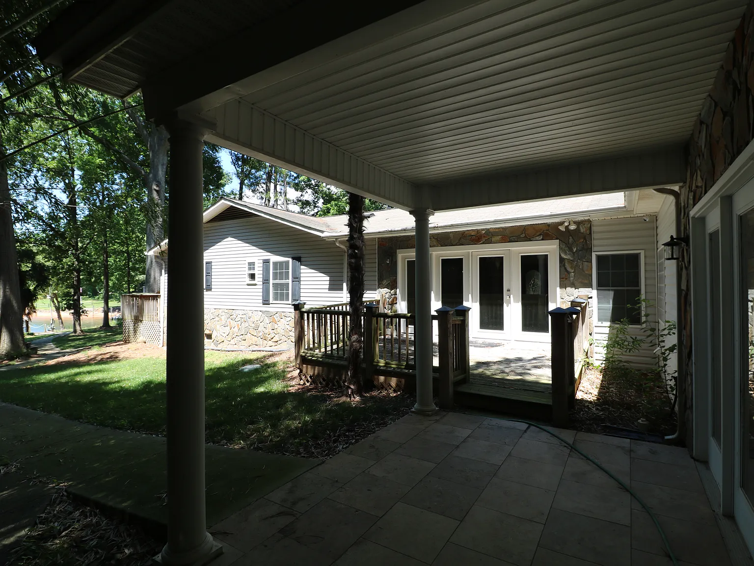 3 bed, 3800 sqft, $3,700 — Photo 3