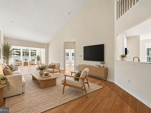 3rd image of 16702 Tortola Dr