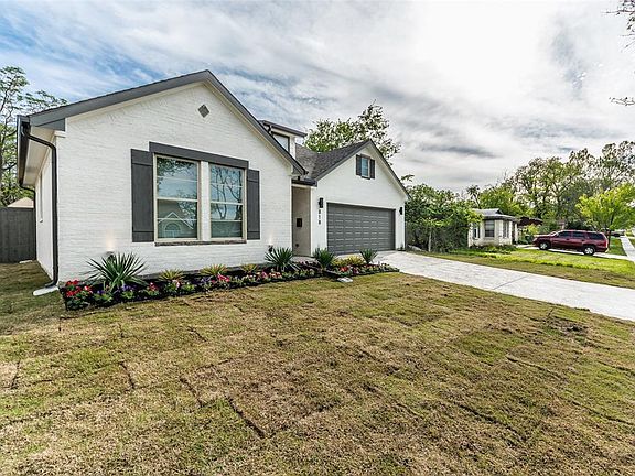 2nd image of 818 E Linda Dr
