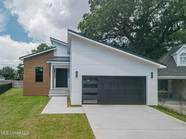 1803 Burton Ave, Gulfport, MS 39507