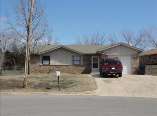 337 Redstone Ct, Noble, OK 73068