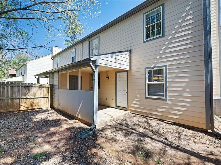 2898 Lakemont Dr SW — Photo 22