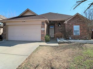 2109 Beacon Way, Fort Worth, TX 76140