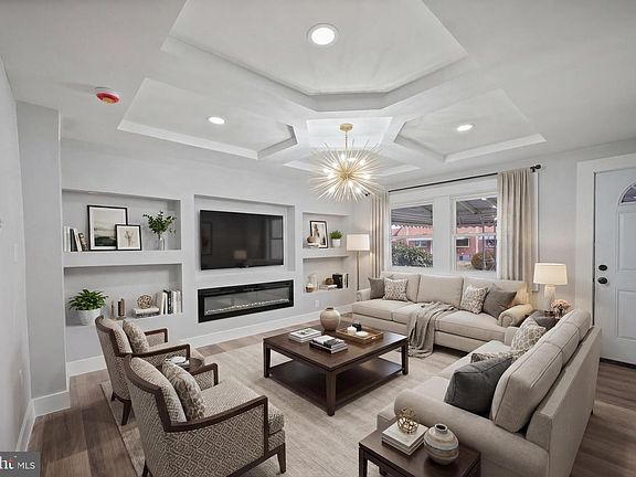 5th image of 2119 Ashburton St