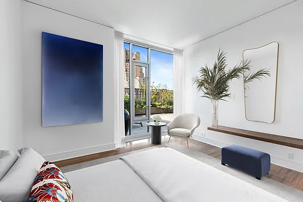 Sold by Compass | media 22