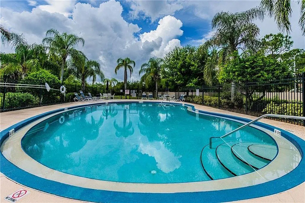 6236 Bayside Key Dr — Photo 4