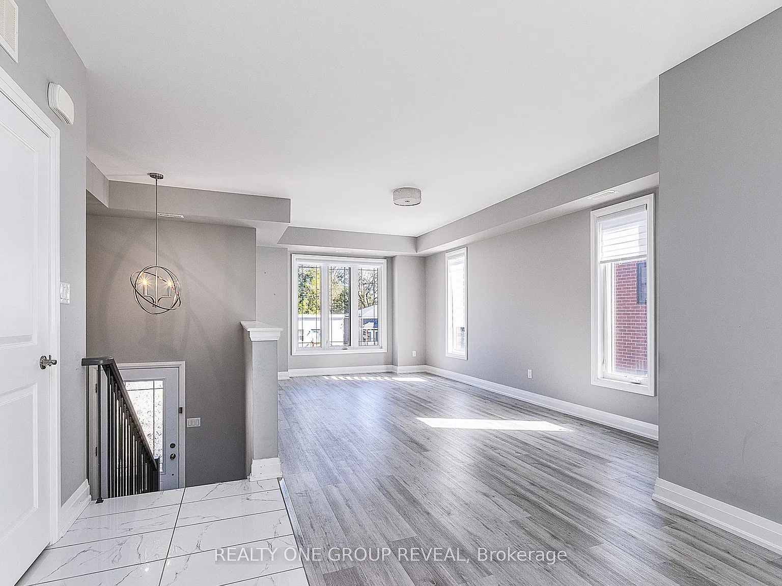 2 bed, $2,500 — Photo 3