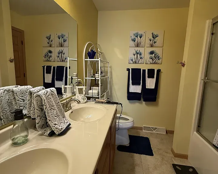 582 Alyssa St — Photo 19