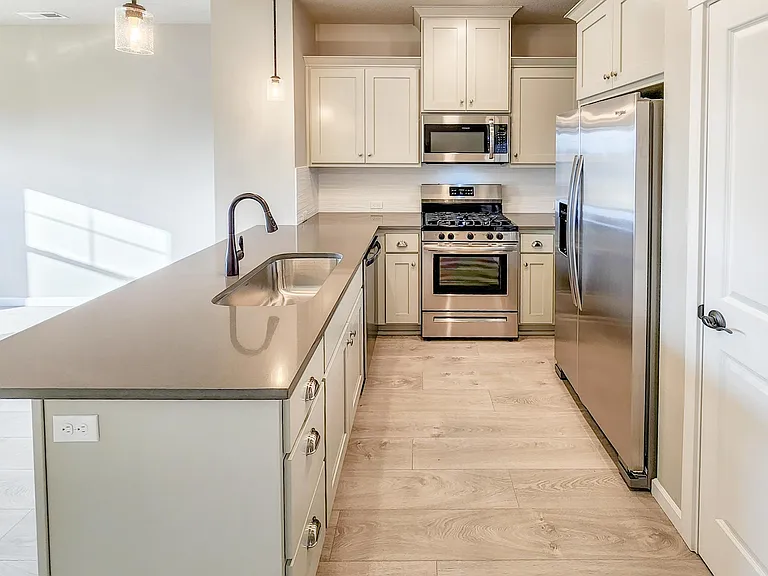 4245 SE Fortress Ln — Photo 17