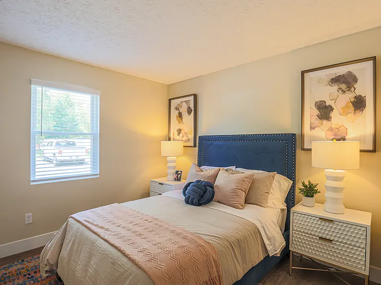 Jamestown Village Apartments — Photo 5