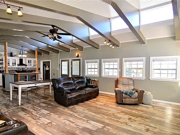 5th image of 147 Trail Ridge Dr