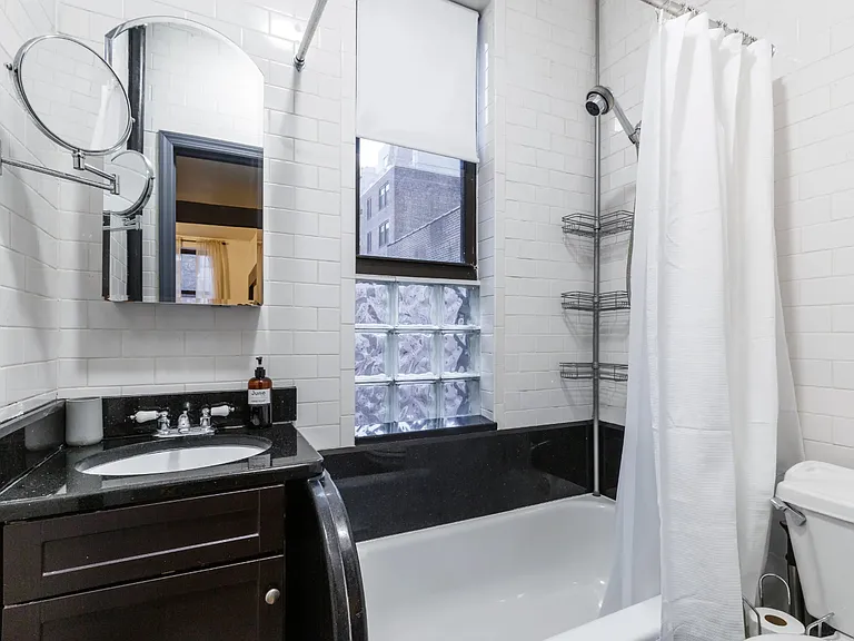 885 9th Ave #5G — Photo 6