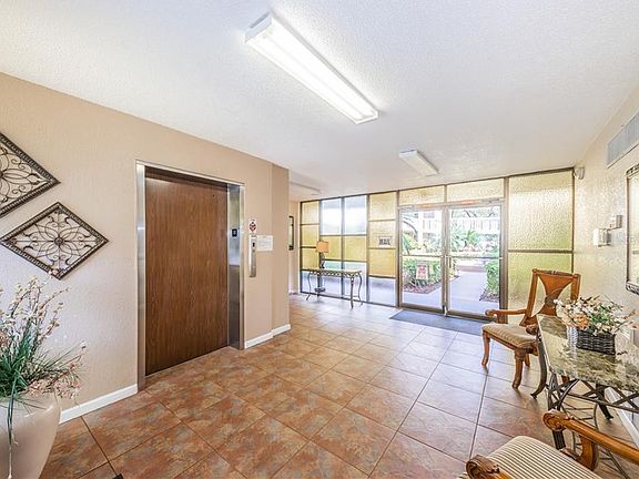 5th image of 2650 Pearce Dr Unit 303