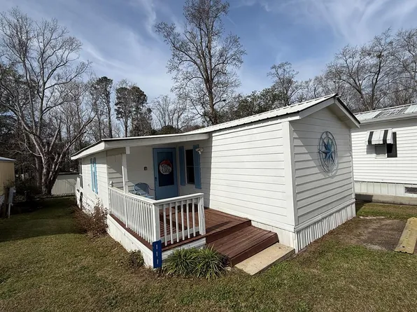 111 Whispering Pines Blvd, Georgetown, GA 39854