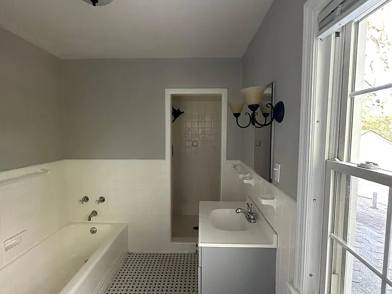 75 Stimson Rd — Photo 17
