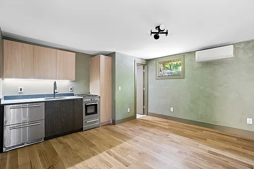 699 Jersey Ave #C Photo 1 699 Jersey Ave #C Photo 1