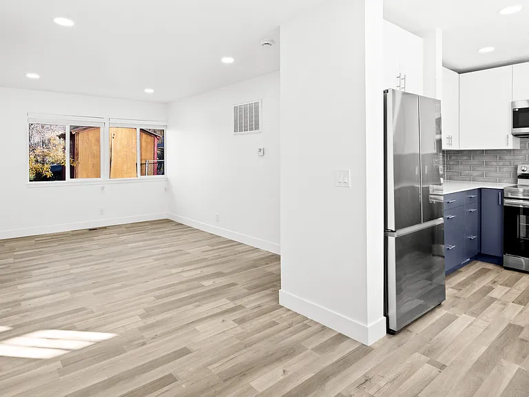 26 W Girard Ave E — Photo 3