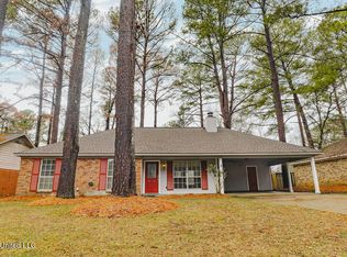 610 Twin Harbor Pl, Madison, MS 39110
