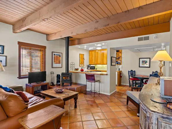 320 Artist Rd #79, Santa Fe, NM 87501