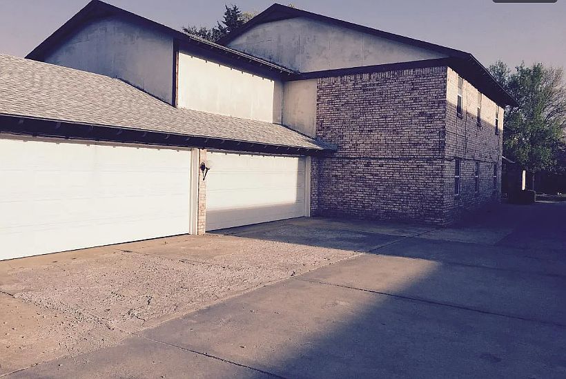 two-car garage parking in back, inside entry