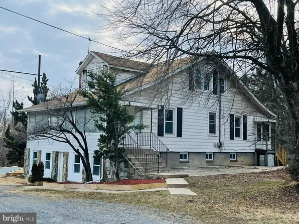 9066 Baltimore Ave, College Park, MD 20740