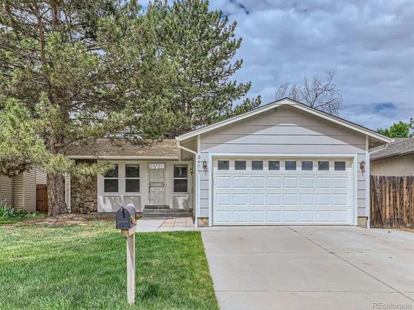 3677 S Norfolk Way, Aurora, CO 80013