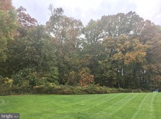 700 Bentley Ct, Moorestown, NJ 08057