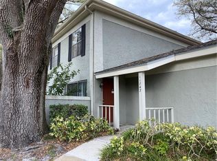 11747 Raintree Dr, Temple Terrace, FL 33617