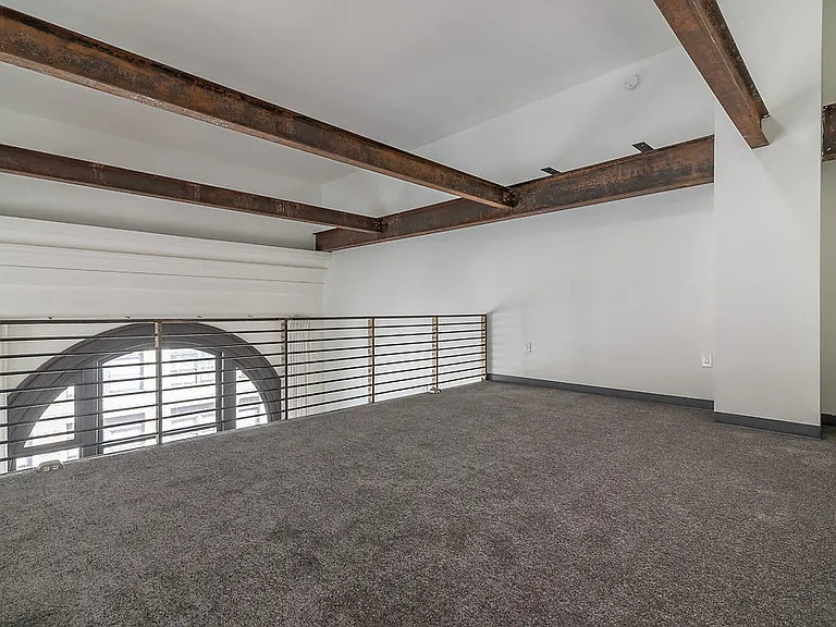 Pacific Electric Lofts — Photo 18