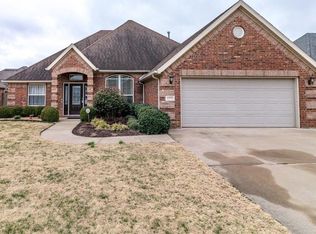 1270 Torbay Trce, Centerton, AR 72719