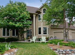 18671 Magenta Bay, Eden Prairie, MN 55347