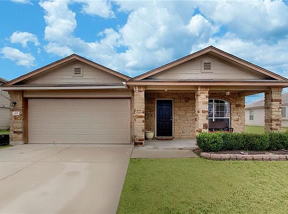 3rd image of 105 Jasmine Way