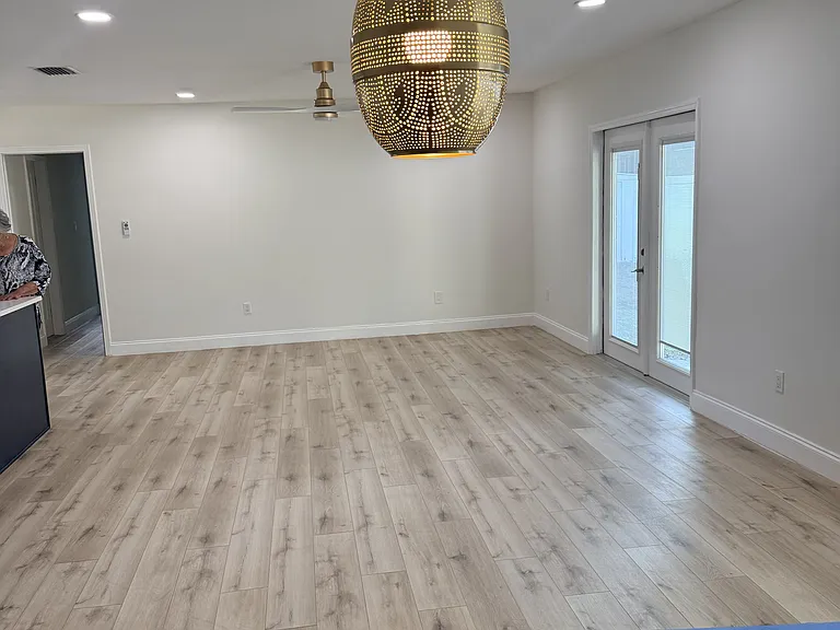 4617 W Bay Court Ave — Photo 10