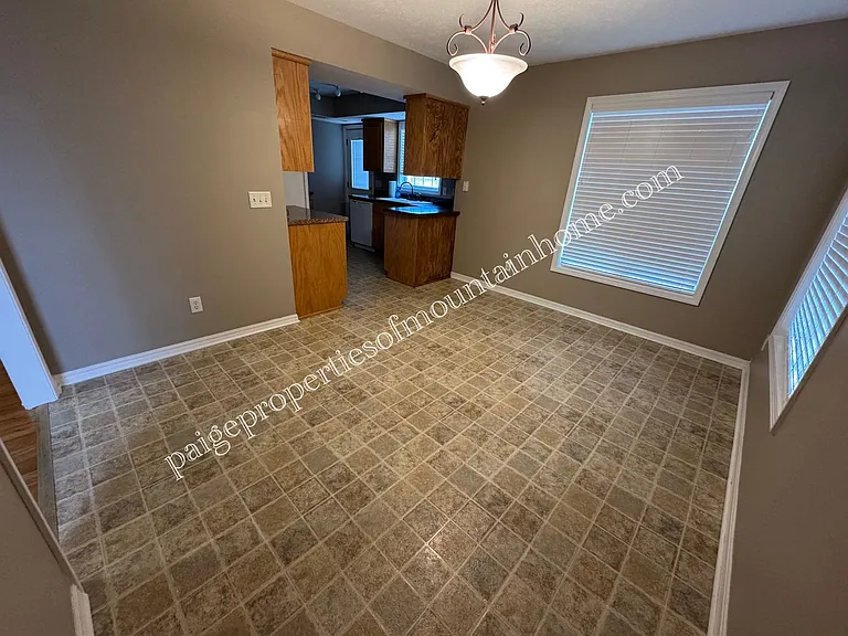 204 South St — Photo 12