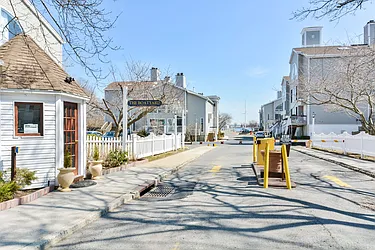 Sold by Century 21 Marciano