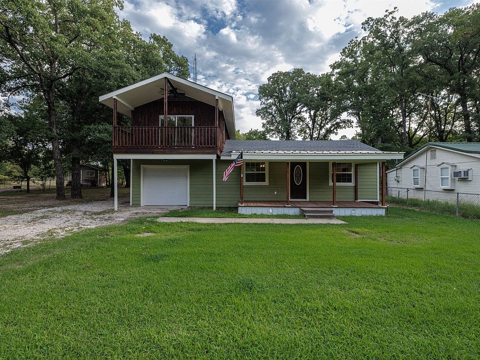 1st image of 2388 Live Oak St