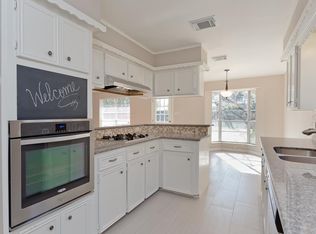 2007 Arcadia Dr, Sugar Land, TX 77498