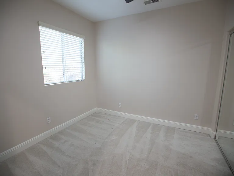 11638 Caldy Ave — Photo 6